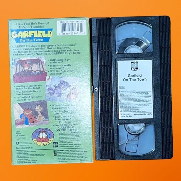 Vintage 1983 Garfield on the Town VHS Tape - Picture 2 of 2